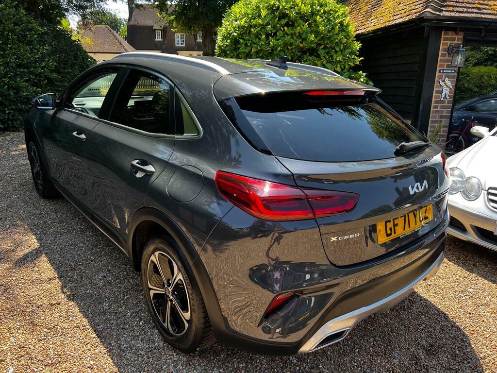 Kia Xceed 2 Red #19