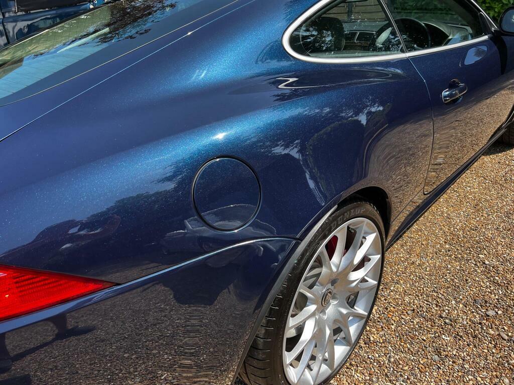 Jaguar XKR Xkr Auto Black #22