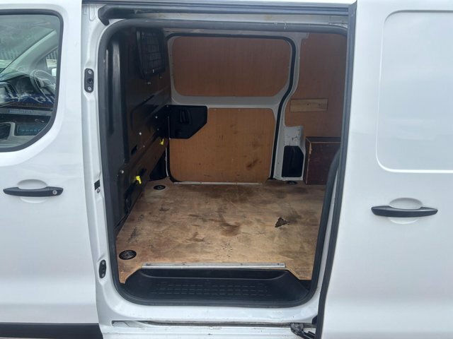 Toyota PROACE L1 Icon No Vat Smartphone Link Rear Camera Bluet Grey #16