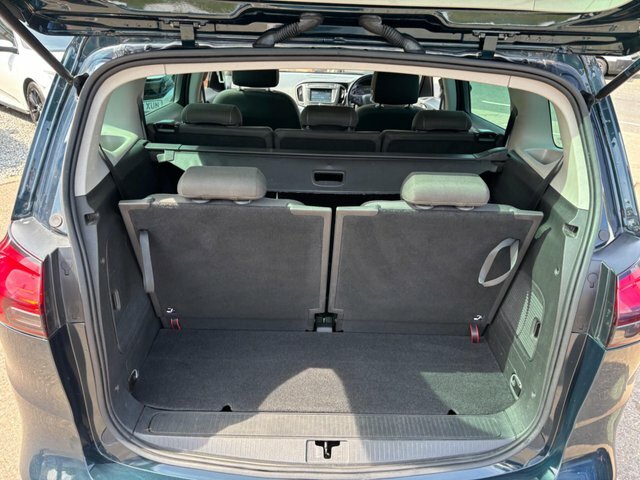 Vauxhall Zafira Tourer 1.4T Sri Nav White #15
