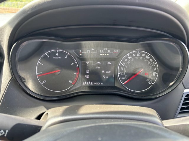 Vauxhall Zafira Tourer 1.4T Sri Nav White #25