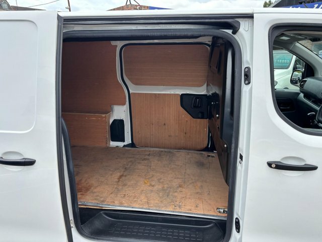 Vauxhall Vivaro 1.5 Turbo D 2700 Sportive L1 H1 Euro 6 Ss White #11