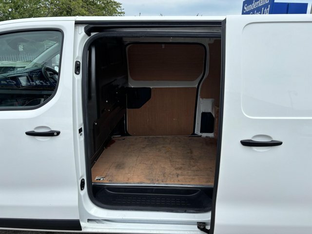 Vauxhall Vivaro 1.5 Turbo D 2700 Sportive L1 H1 Euro 6 Ss White #14
