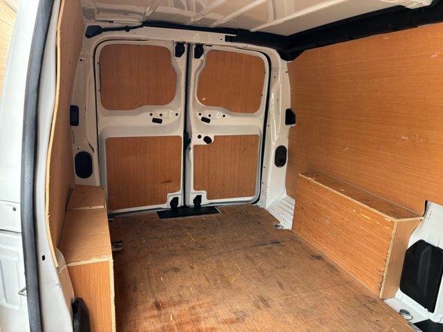 Vauxhall Vivaro 1.5 Turbo D 2700 Sportive L1 H1 Euro 6 Ss White #16