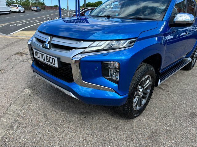Mitsubishi L200 Di-d Dc Barbarian X Blue #5