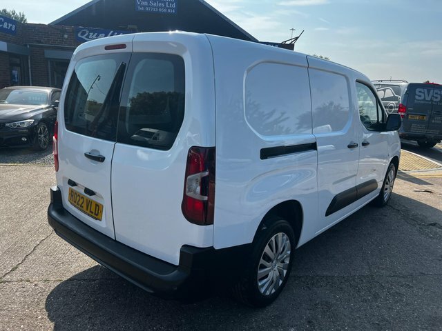 Peugeot Partner Bluehdi 850 Professional Premium White #3