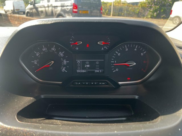 Peugeot Partner Bluehdi 1000 Professional Premium Swb A C Euro 6 Black #24