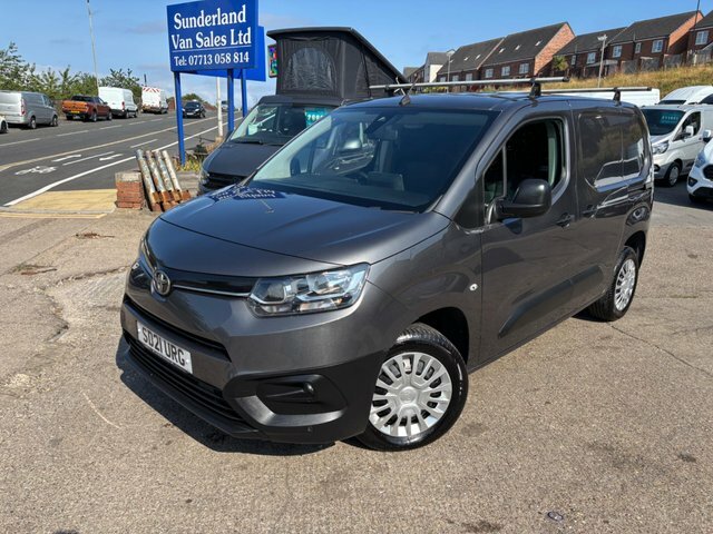 Toyota Proace City Bluehdi Icon Short Panel Grey
