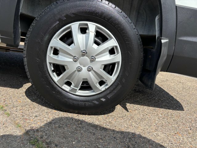 Maxus Deliver 9 D20 Fwd L3 H2 White #5