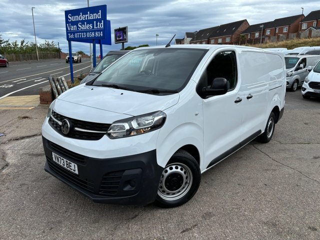 Vauxhall Vivaro Turbo D 2900 Prime White
