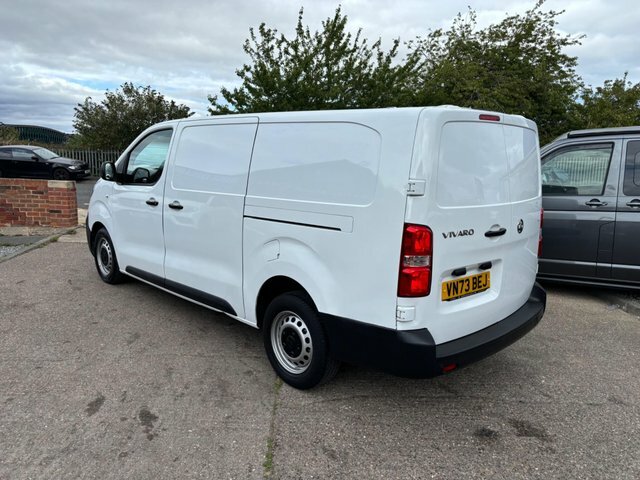 Vauxhall Vivaro 2700 1.5D 120Ps Pro H1 Van White #7