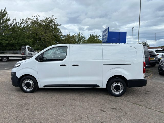 Vauxhall Vivaro 2700 1.5D 120Ps Pro H1 Van White #8