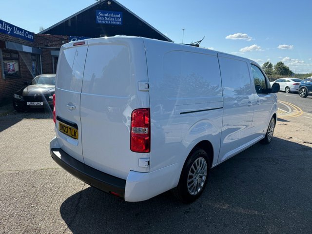 Vauxhall Vivaro Turbo D 2900 Pro White #4