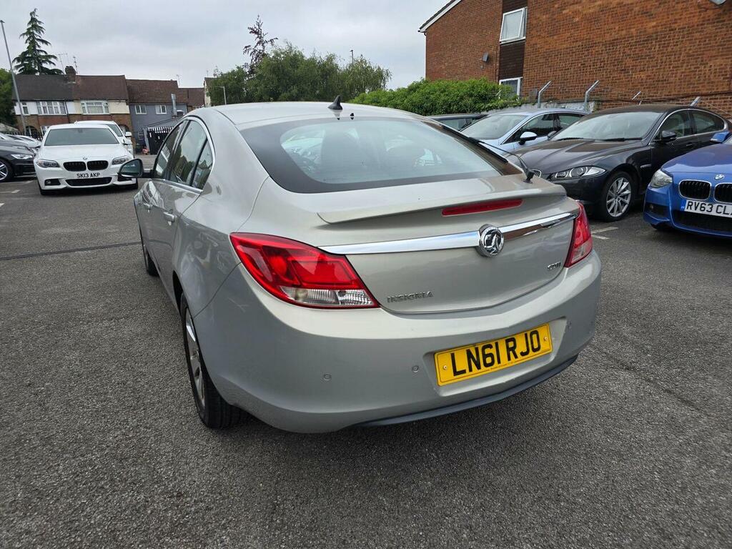 Vauxhall Insignia Hatchback Black #9