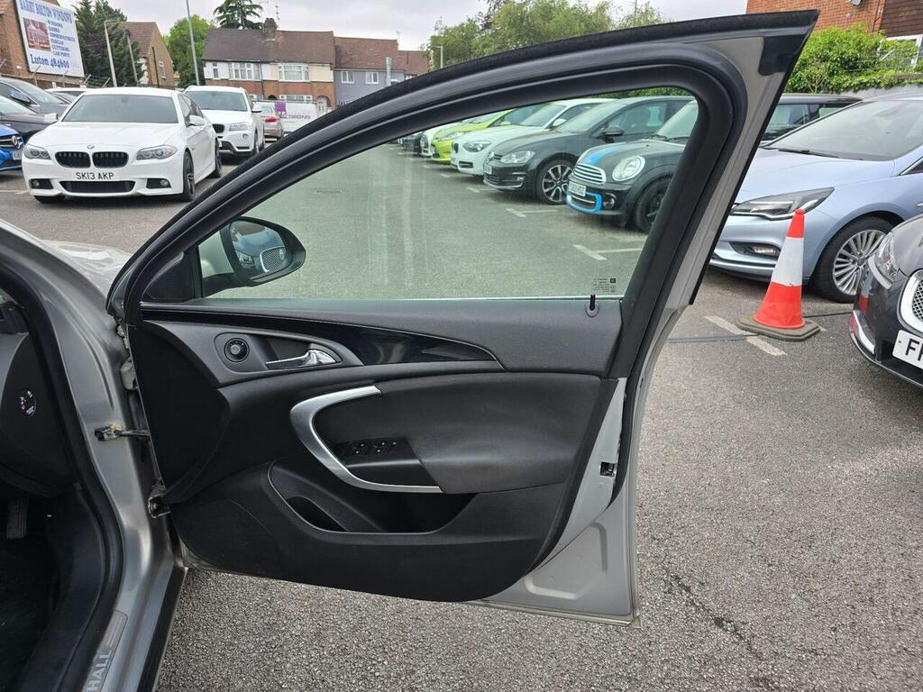 Vauxhall Insignia Hatchback Black #19