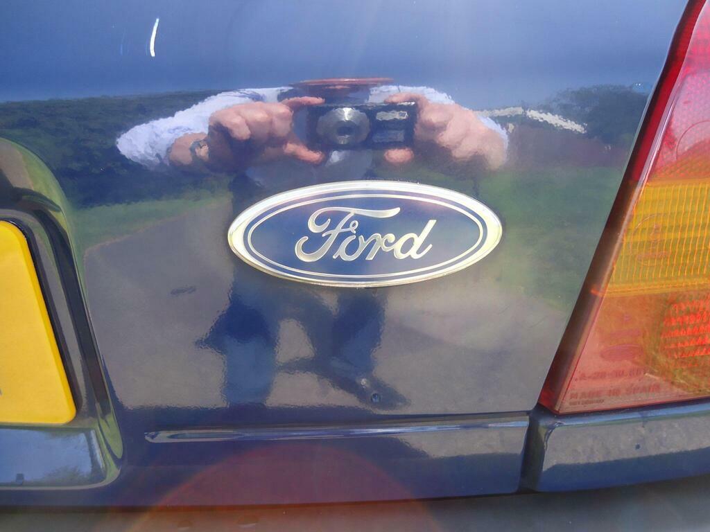 Ford Fiesta F 1989 111,500 Miles  #37