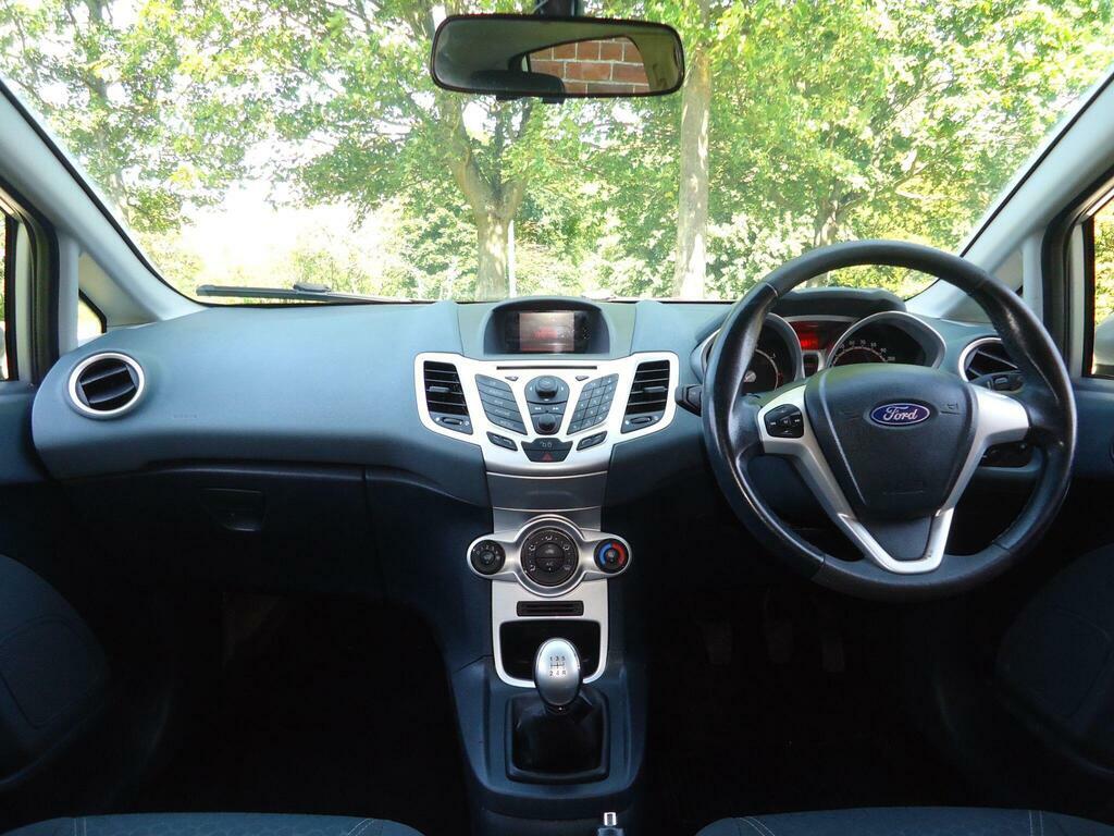 Ford Fiesta  Blue #16
