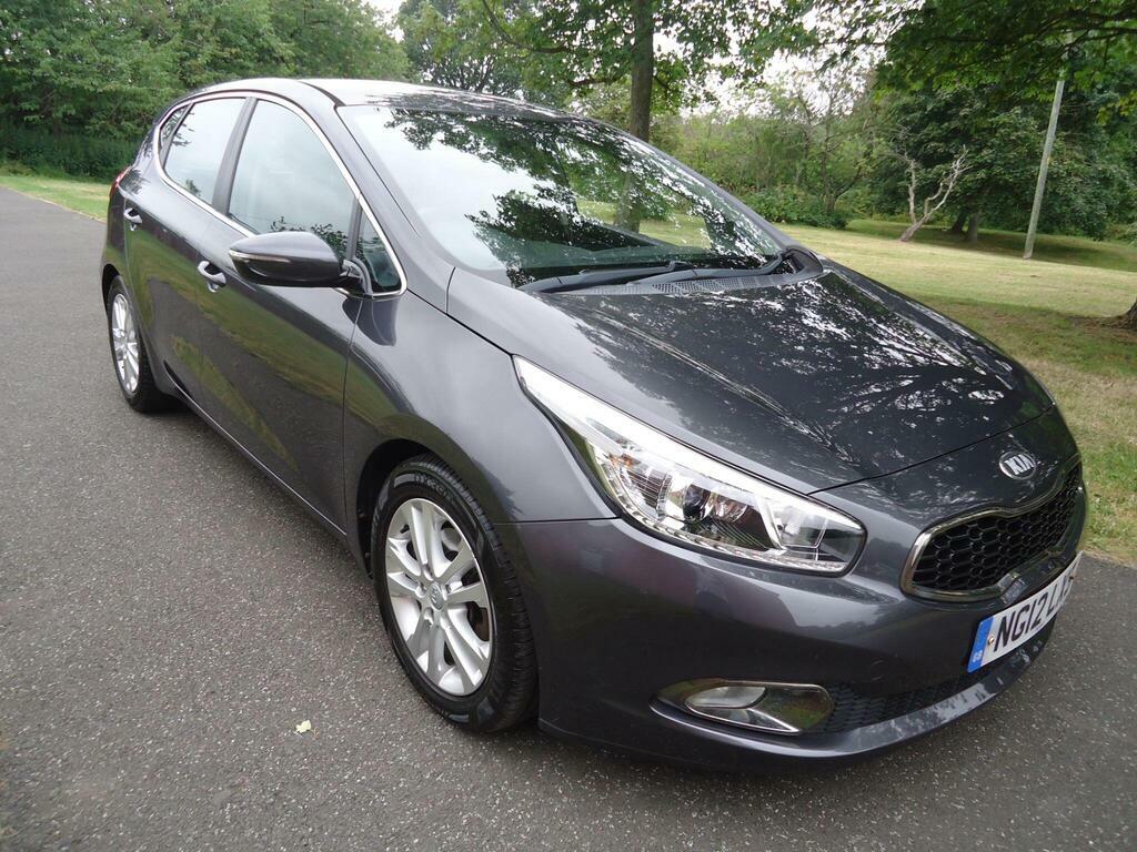 Kia Ceed 1.6 Crdi Ecodynamics 2 Euro 5 S S Silver #3