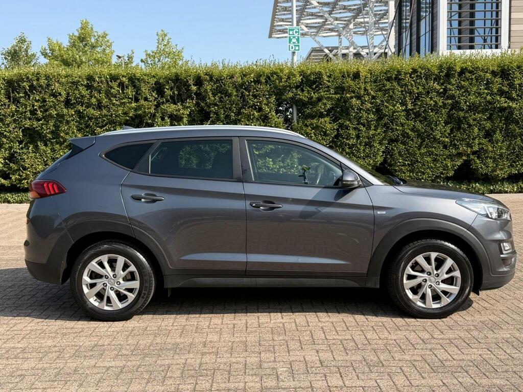 Hyundai Tucson 1.6 Crdi Mhev Se Nav Dct Euro 6 Ss Grey #4