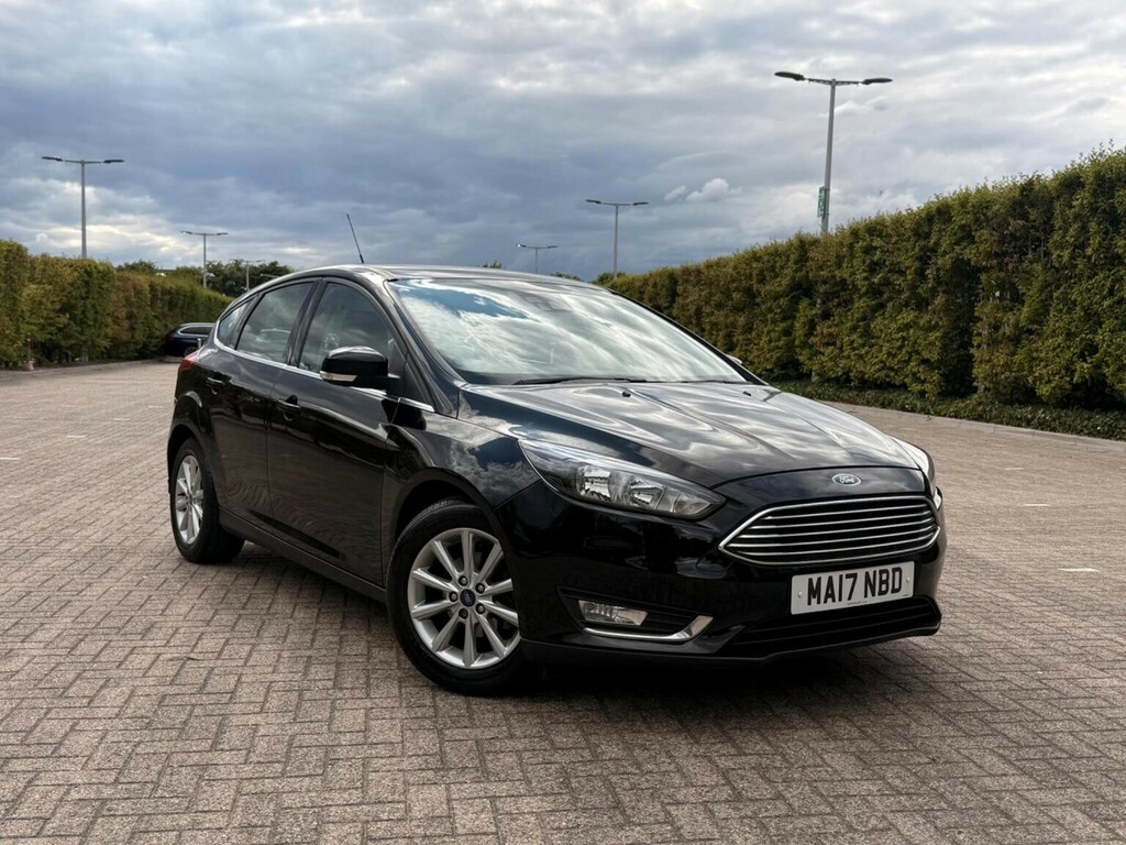 Ford Focus 1.0T Ecoboost Titanium Euro 6 Ss Black