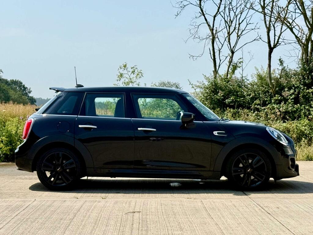 Mini Hatch 1.5 Cooper Sport Steptronic Euro 6 Ss EP19RRO Black #5
