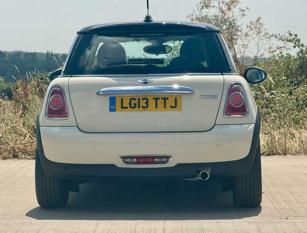 Mini Hatch Cooper White #5