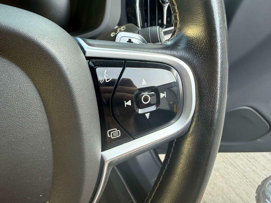 Volvo XC60 T5 R-design Grey #11