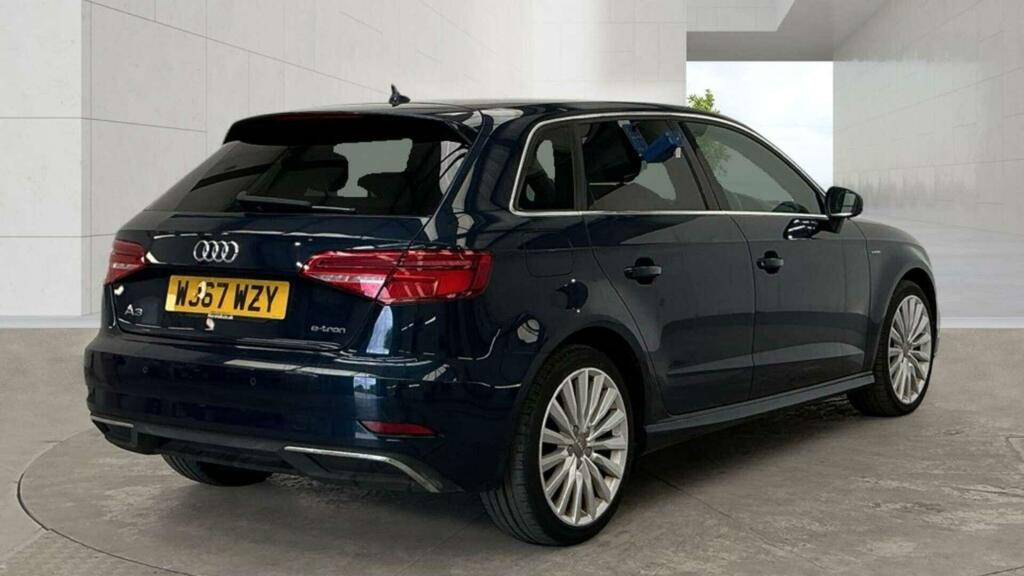 Audi A3 E-tron Blue #4