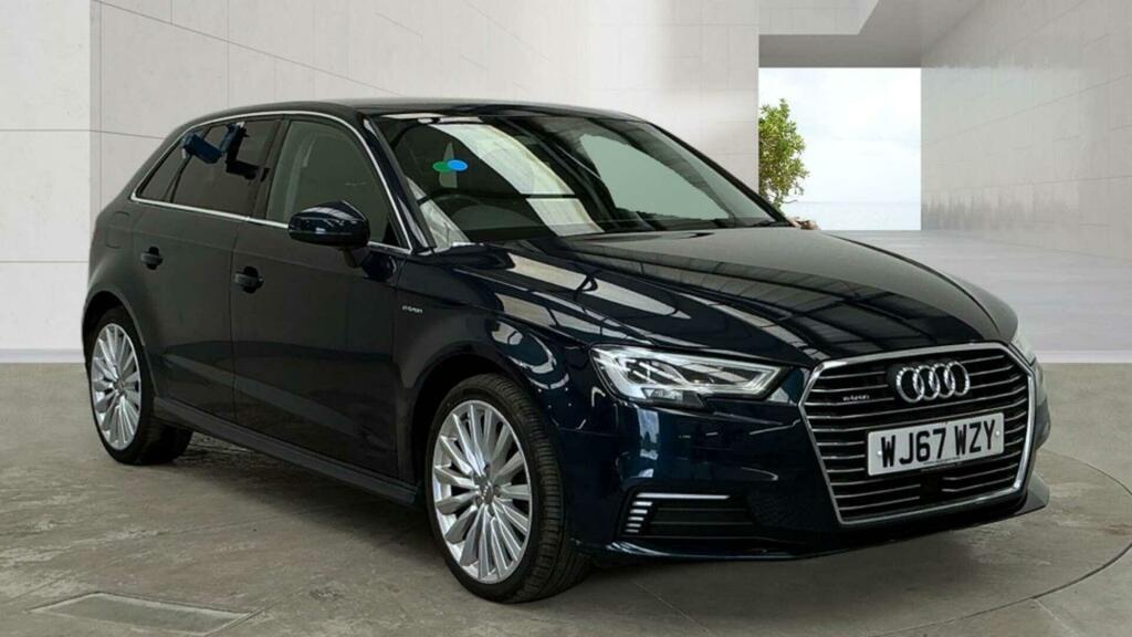 Audi A3 E-tron Blue
