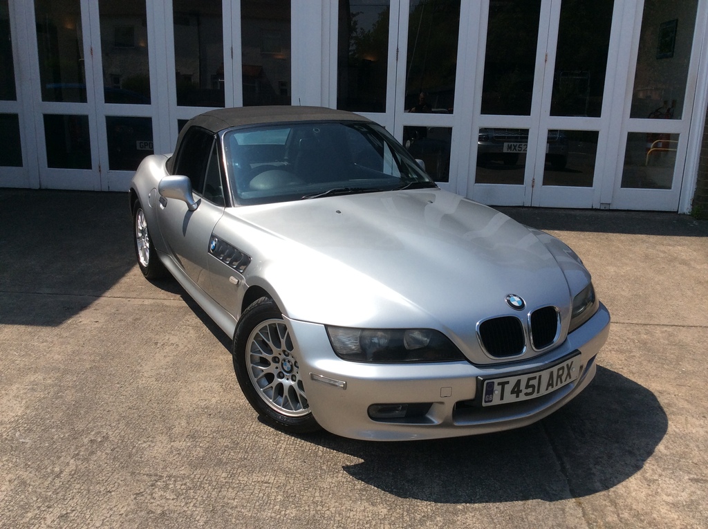 BMW Z3 1.9 Silver