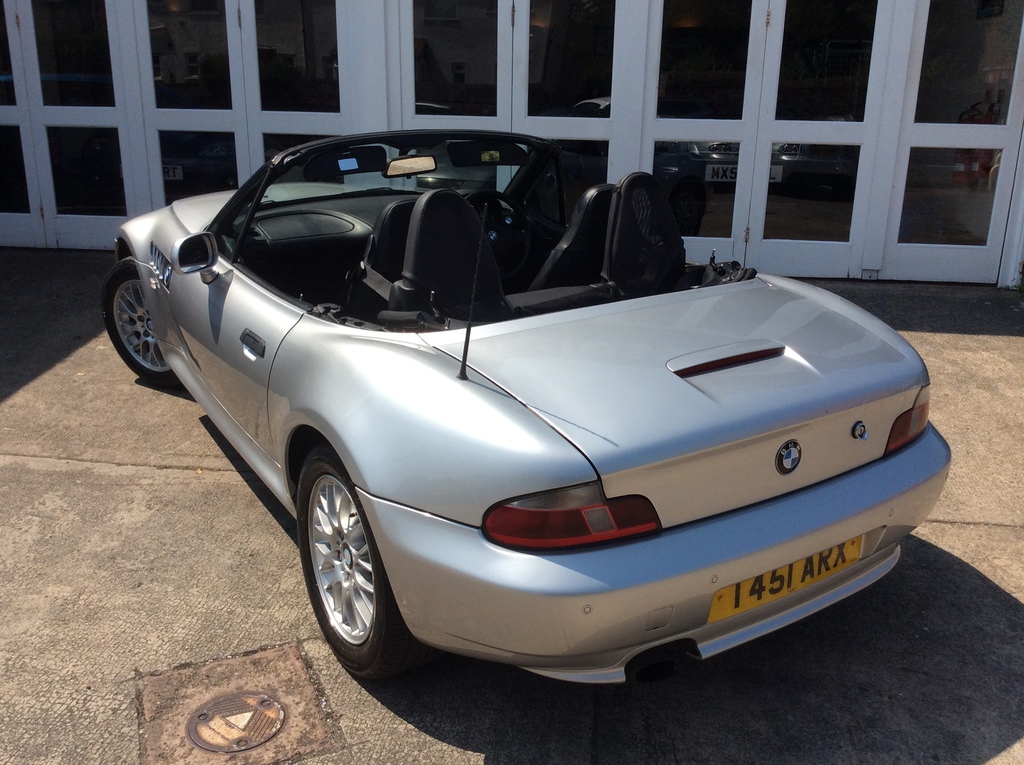 BMW Z3 1.9 Silver #3