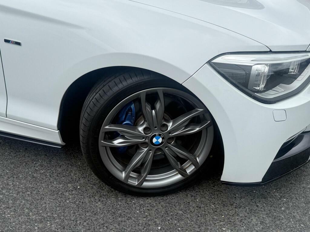 BMW 1 Series 3.0 M135i Euro 5 S S White #2