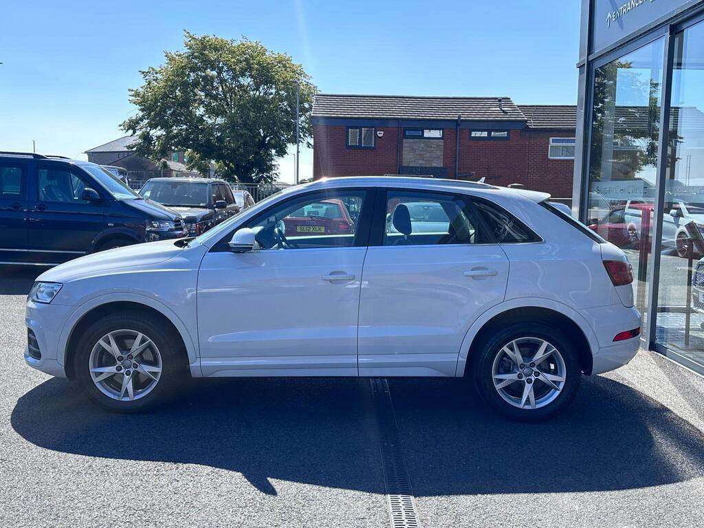 Audi Q3 2L S Line Plus White #5