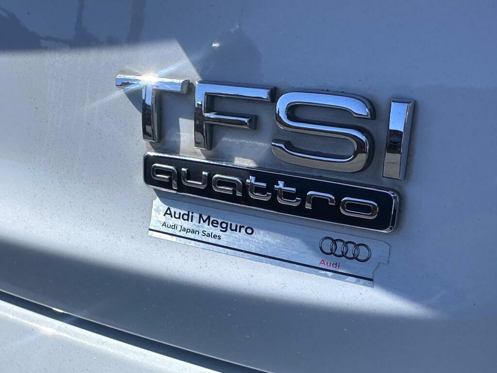 Audi Q3 2L S Line Plus White #31