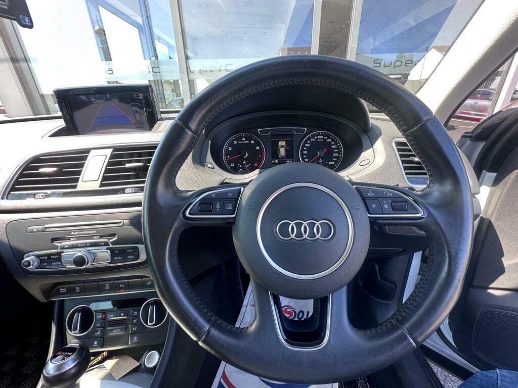 Audi Q3 2L S Line Plus White #30