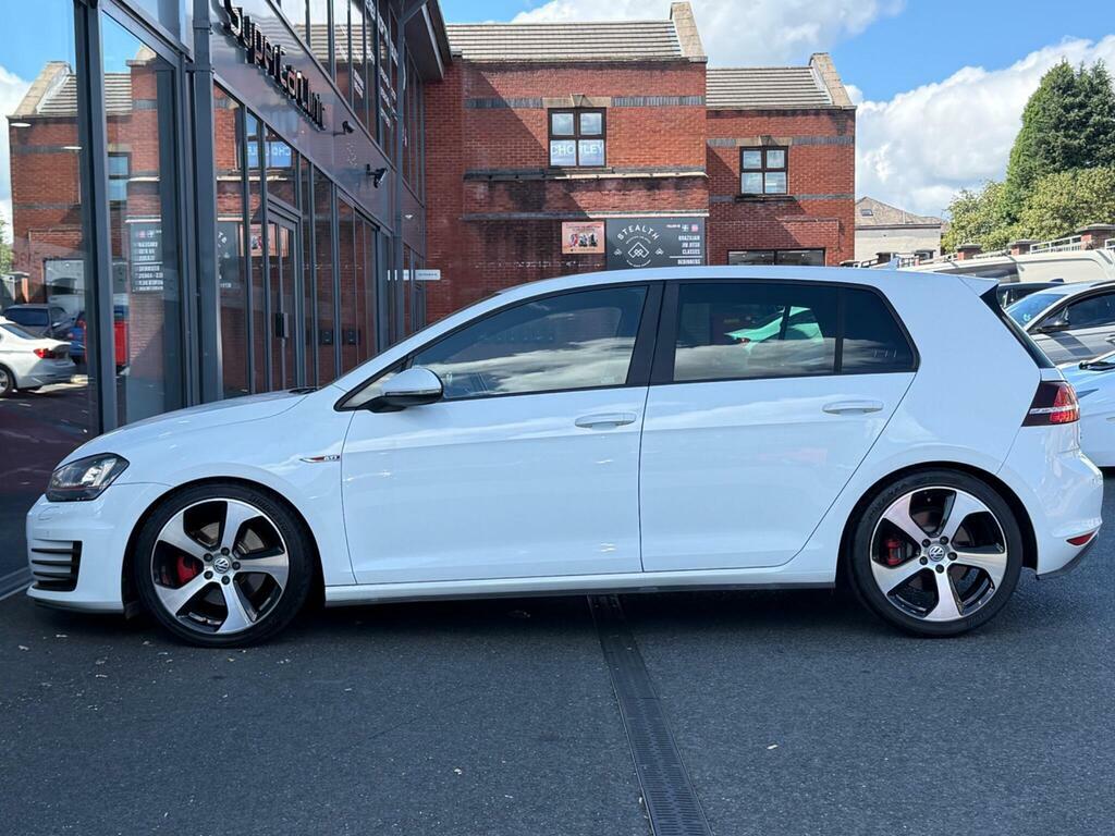 Volkswagen Golf 2.0 Tsi Bluemotion Tech Gti Hatchback #4