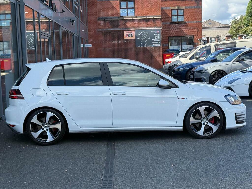 Volkswagen Golf 2.0 Tsi Bluemotion Tech Gti Hatchback #3