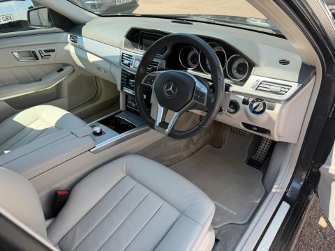 Mercedes-Benz E Class 3.0 E350 V6 WJ63AED #2