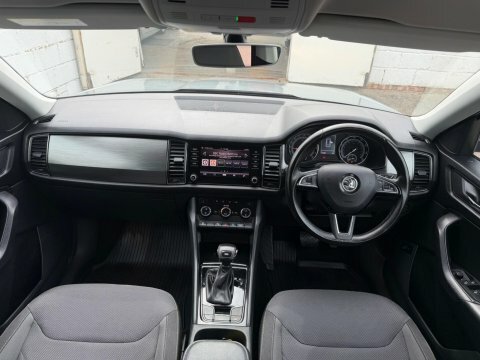 Skoda Kodiaq Se Grey #52