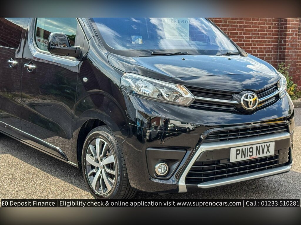Toyota PROACE 2.0D Family Medium Mpv Mwb Euro 6 Black #5