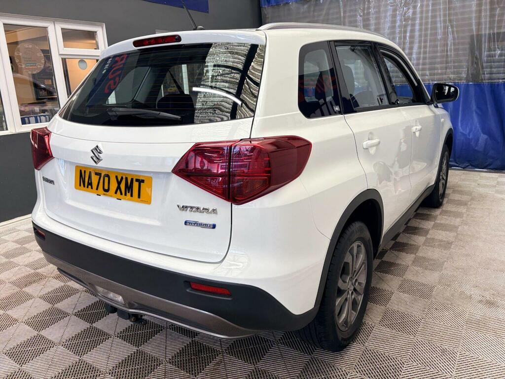 Suzuki Vitara Sz5 Hev Allgrip White #18