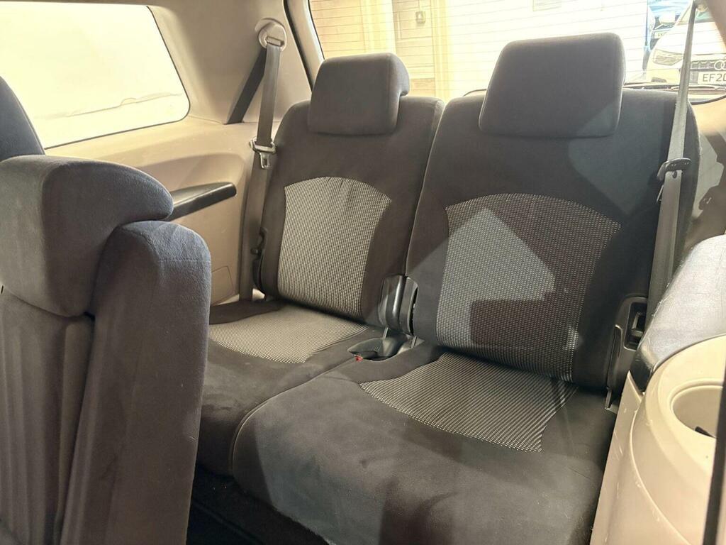 Mitsubishi Grandis 2.0 Di-d Classic Black #9