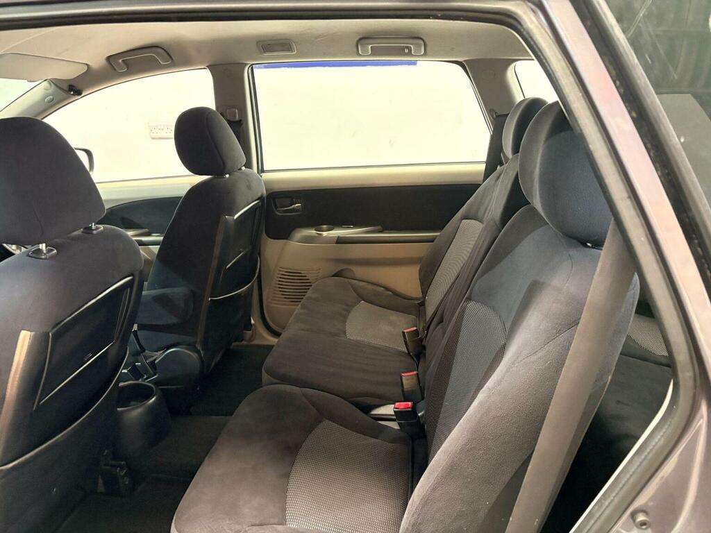 Mitsubishi Grandis 2.0 Di-d Classic Black #21