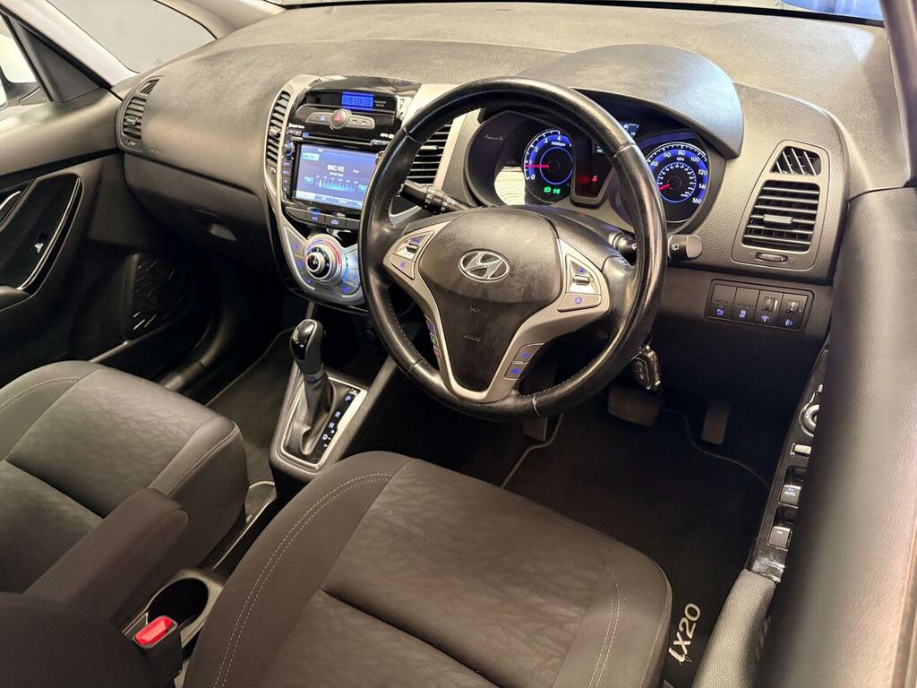 Hyundai Ix20 1.6 Active Hatchback Euro 5 123 B Blue #9
