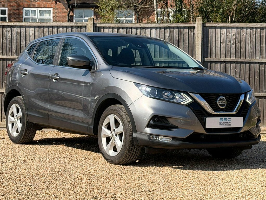 Nissan Qashqai 1.3L Acenta Premium Grey