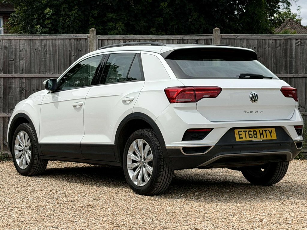 Volkswagen T-Roc 1.5L Se ET68HTY White #4
