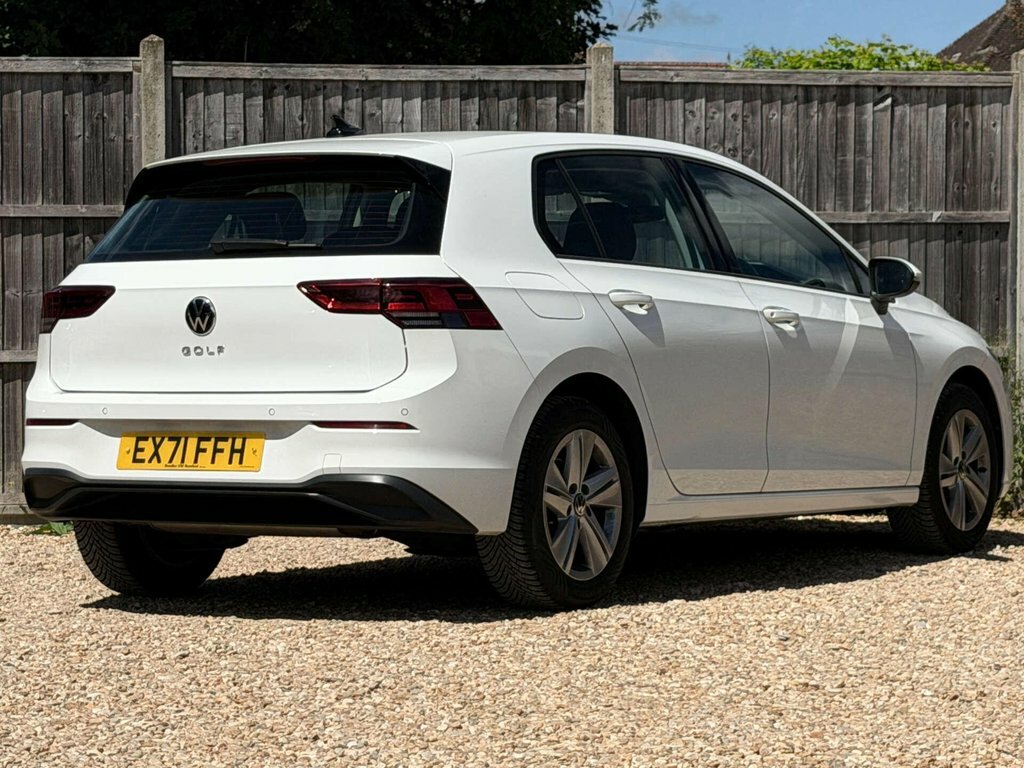 Volkswagen Golf 1.5L Life White #3