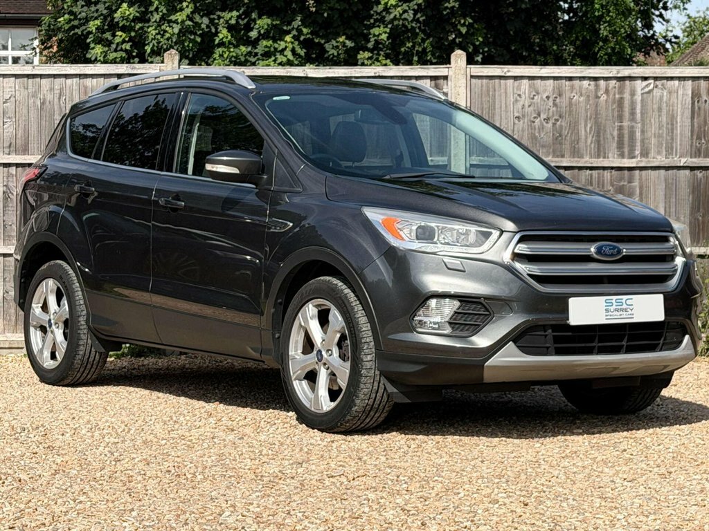 Ford Kuga 1.5L St-line X Grey