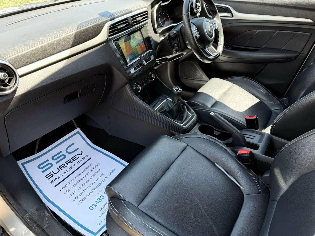 MG ZS 1.5L Exclusive Silver #6
