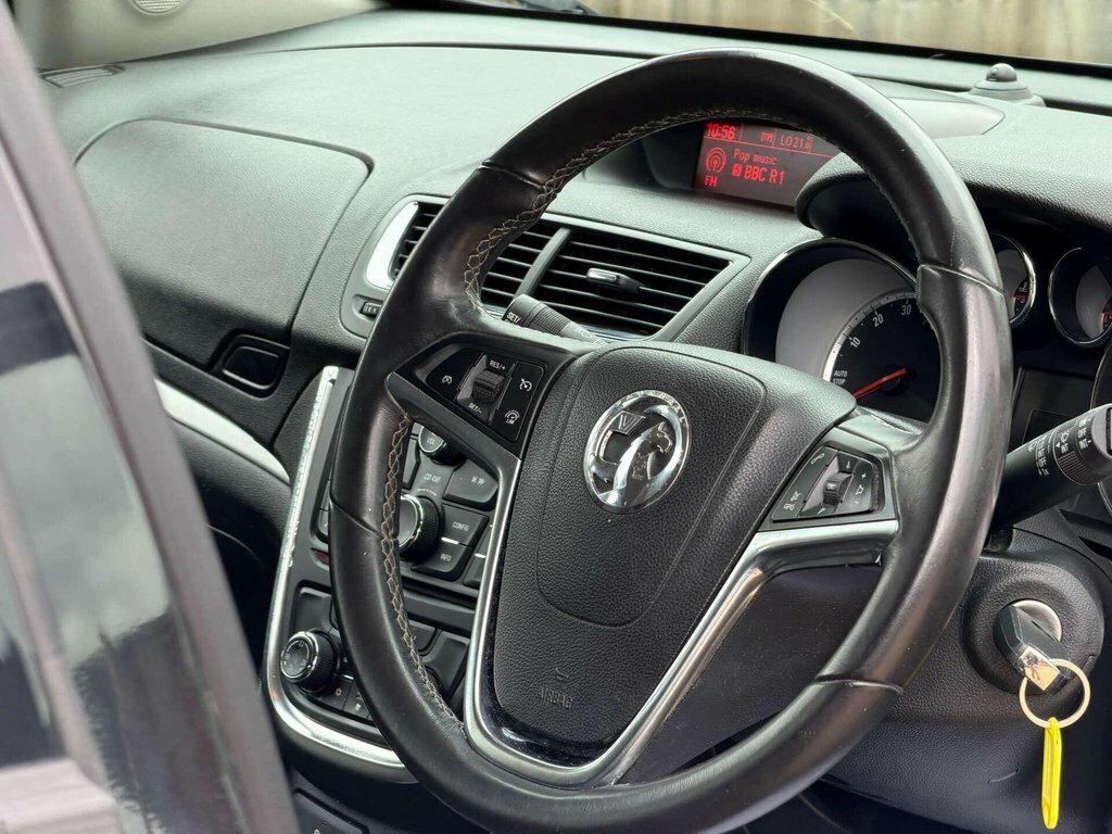 Vauxhall Mokka 1.4L Exclusiv Black #5